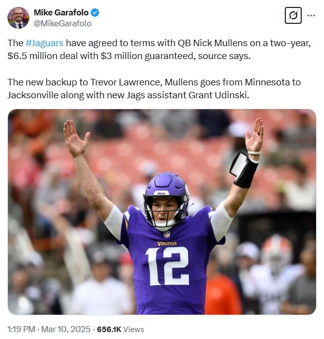 Mike Garafolo tweet about former Minnesota Vikings QB Nick Mullens signing with the Jacksonville Jaguars