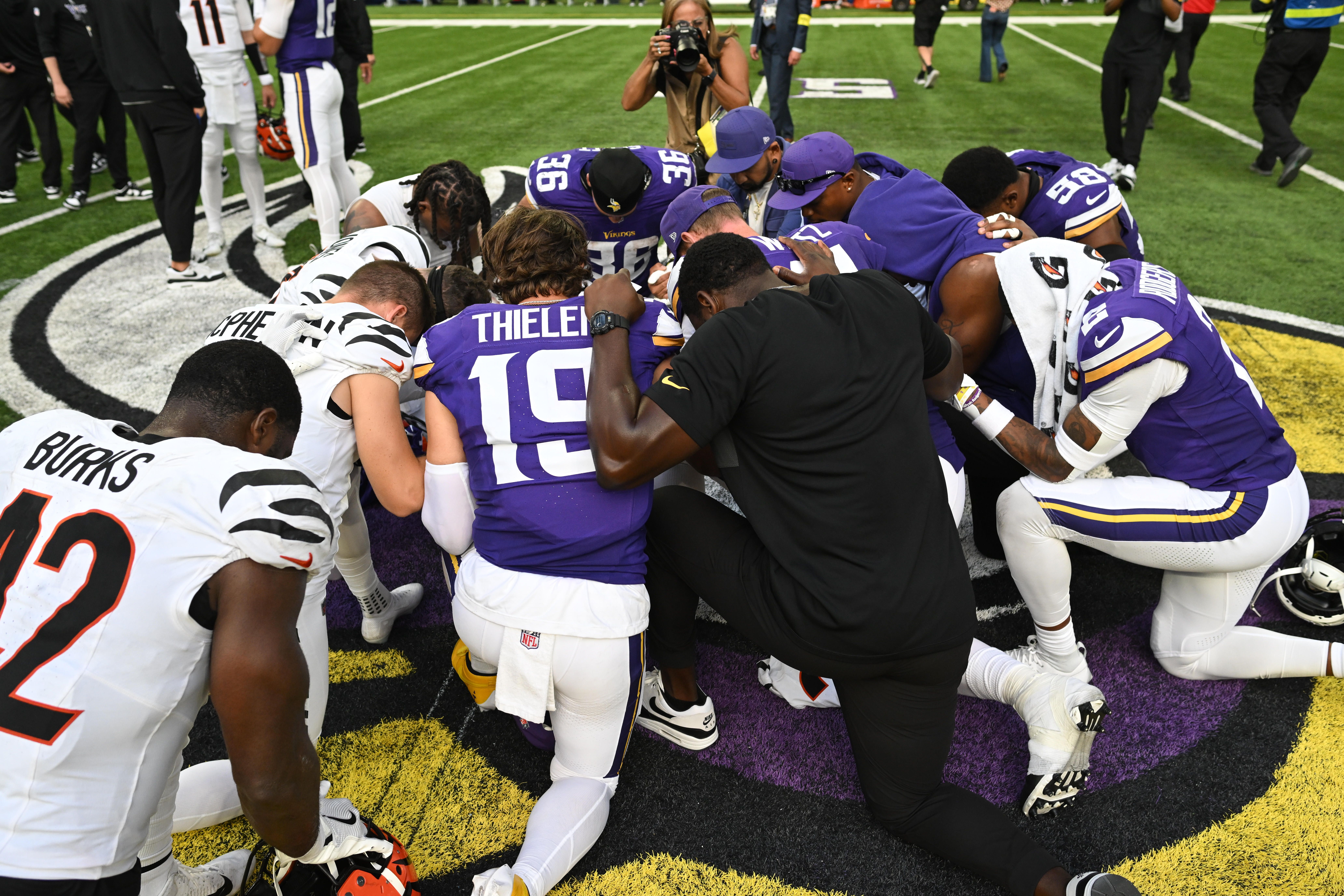 NFL: Cincinnati Bengals at Minnesota Vikings
