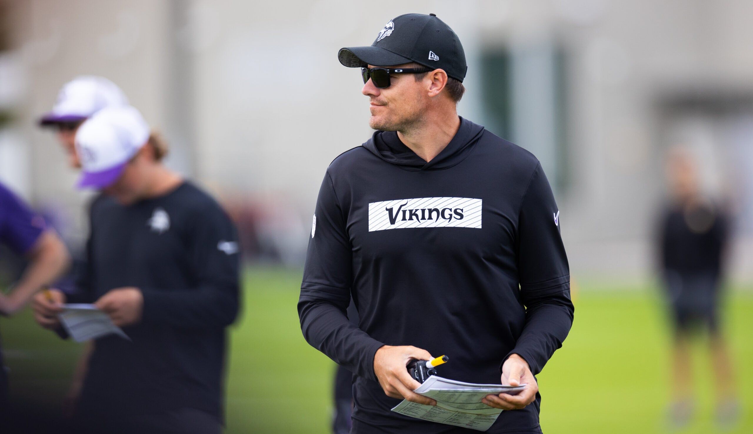 Kevin O'Connell - Minnesota Vikings practice