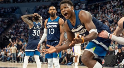 Anthony Edwards, Mike Conley : Playoffs-Los Angeles Lakers at Minnesota Timberwolves