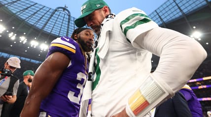 Aaron Jones, Aaron Rodgers - New York Jets at Minnesota Vikings