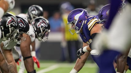 Ryan Kelly - Minnesota Vikings offensive line