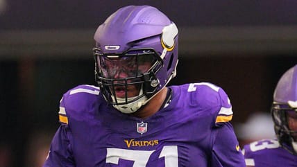 Christian Darrisaw, Minnesota Vikings