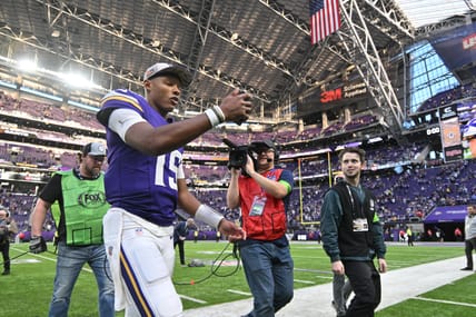 NFL: New Orleans Saints at Minnesota Vikings