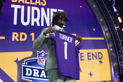 Christian Darrisaw Says Dallas Turner Already Has A Better Pass-Rush Move Than Danielle Hunter