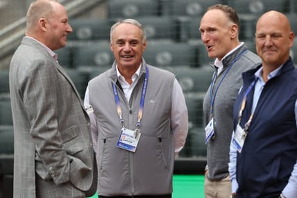 MLB: Wildcard-Toronto Blue Jays at Minnesota Twins