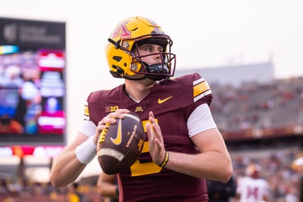 Drake Lindsey - Minnesota Gophers quarterback