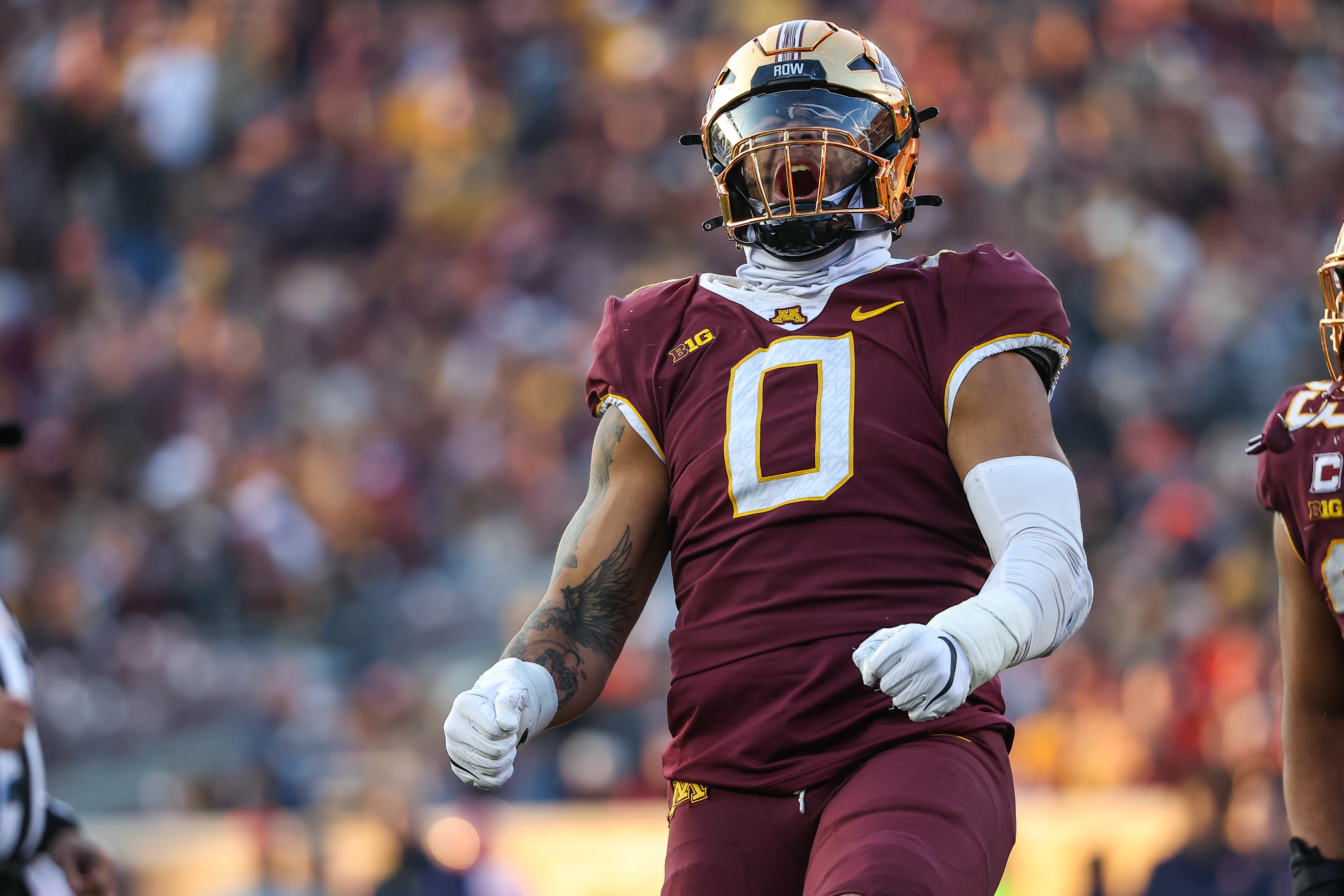 NCAA Football: Illinois at Minnesota