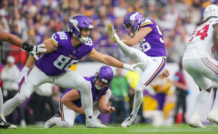 Will Reichard - Minnesota Vikings signing with New England Patriots