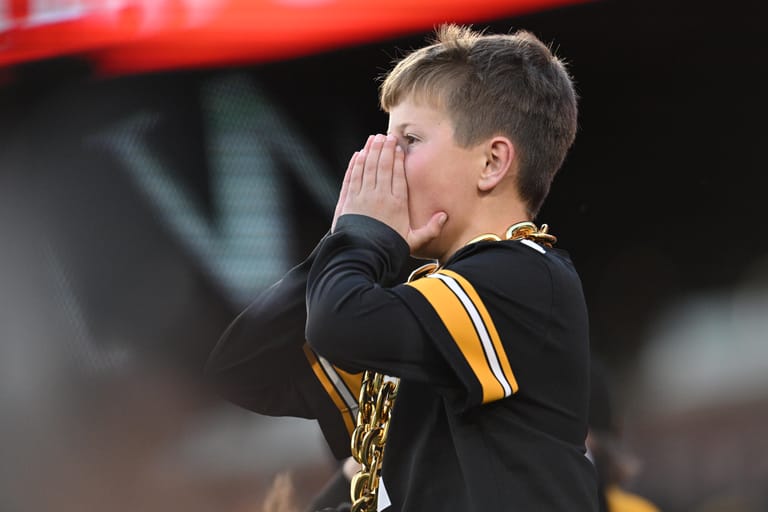 cooper dejean invalid fair catch iowa hawkeyes minnesota gophers kirk ferentz