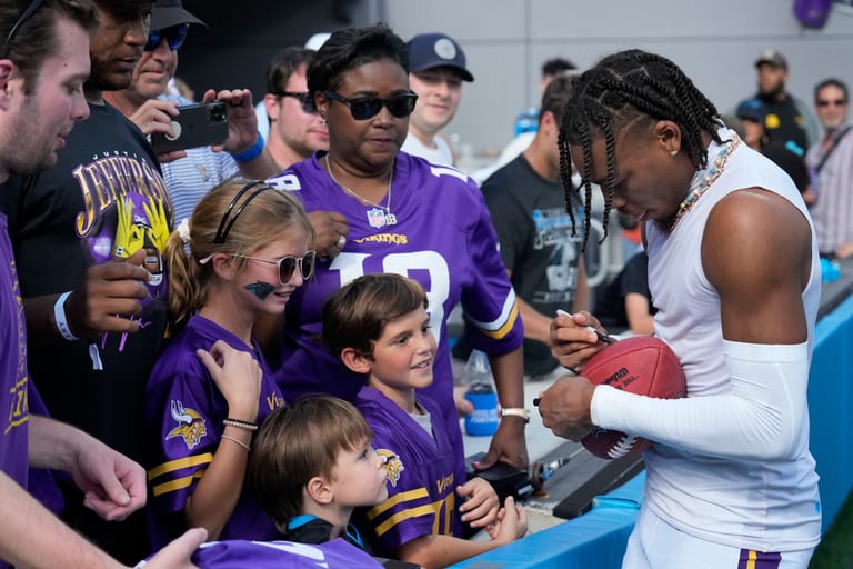 justin jefferson hamstring injury minnesota vikings return