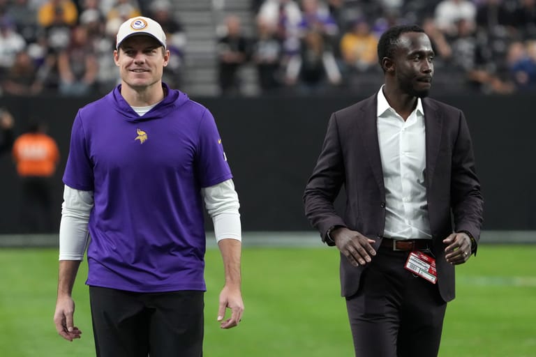 Kevin O'Connell, Kwesi Adofo-Mensah - Minnesota Vikings