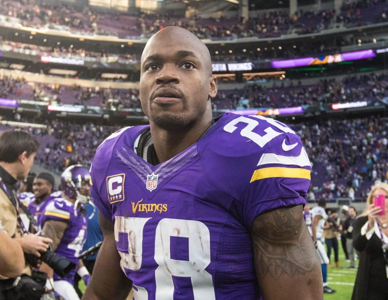 NFL: Indianapolis Colts at Minnesota Vikings