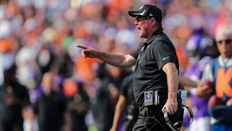 Even Mike Zimmer’s Former Players Couldn’t Believe What He Said in 