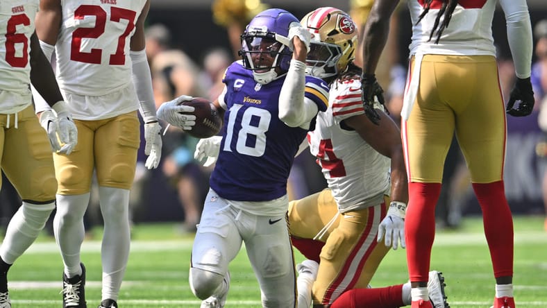 NFL: San Francisco 49ers at Minnesota Vikings