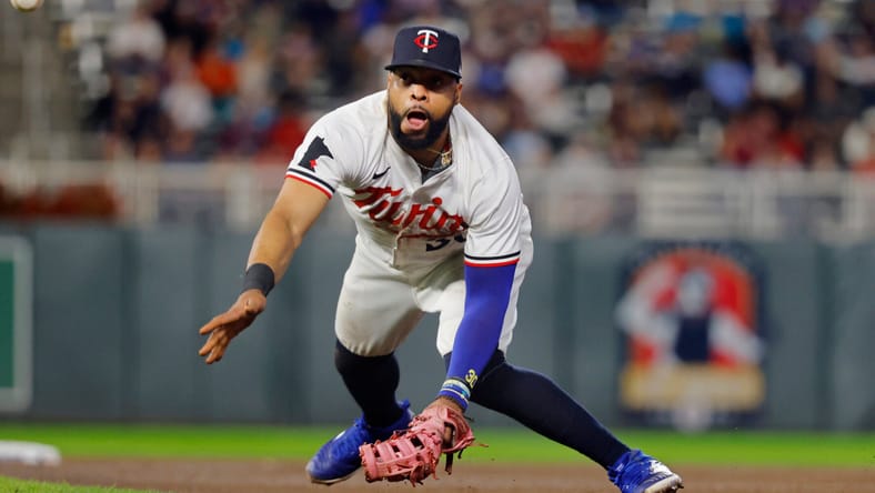 Minnesota Twins 1st Baseman Carlos Santana Wins Gold Glove