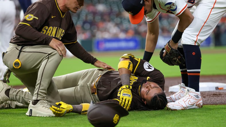 Former Minnesota Twins player Luis Arraez carted off field: San Diego Padres at Houston Astros