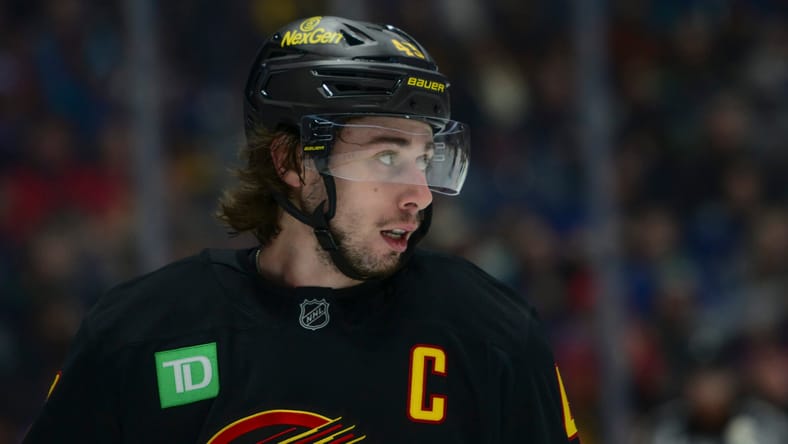 NHL: Calgary Flames at Vancouver Canucks