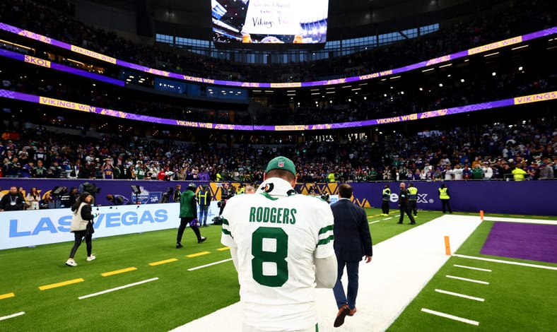 Aaron Rodgers: New York Jets at Minnesota Vikings