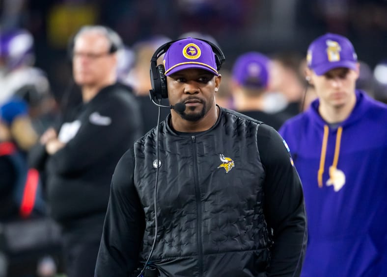 Minnesota Vikings, Brian Flores