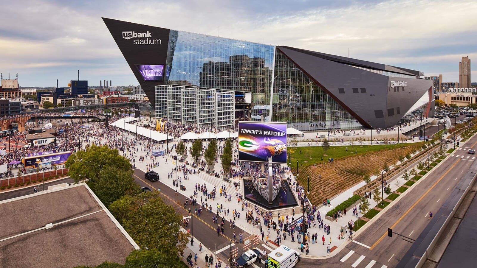 US Bank Stadium will Host Bucs vs Chiefs Sunday Night if Relocated