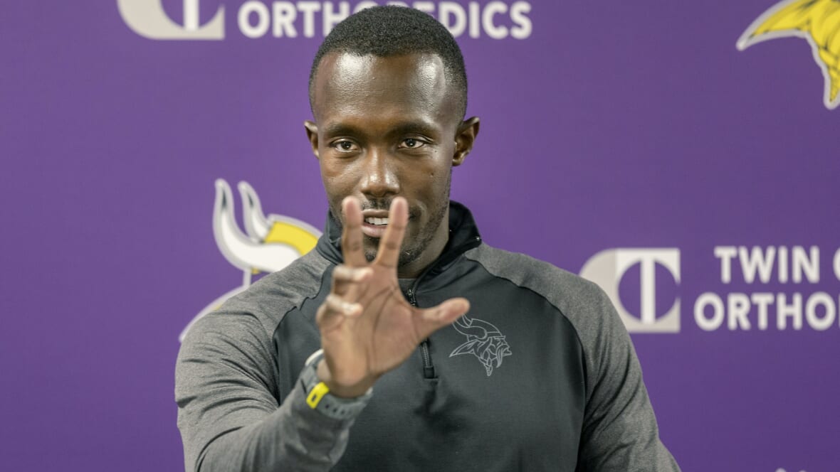 minnesota vikings salary cap kwesi adofo mensah