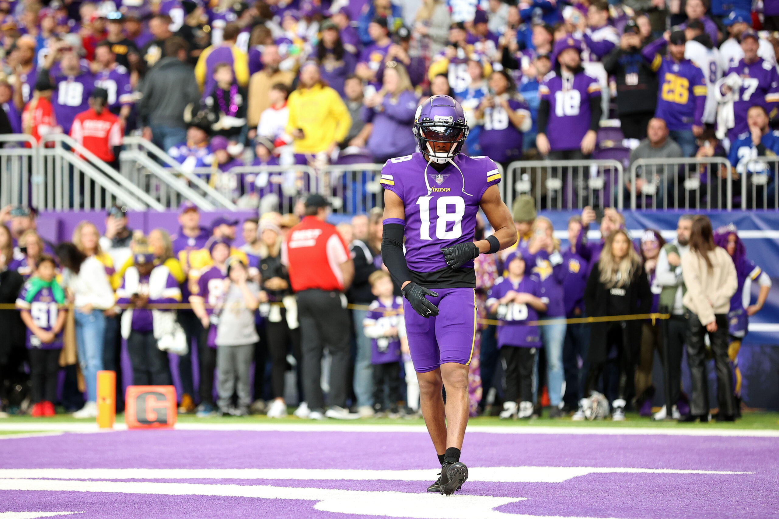 Justin Jefferson NFL Minnesota Vikings contract market non-qb