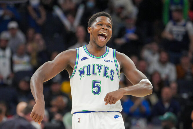 NBA: New Orleans Pelicans at Minnesota Timberwolves