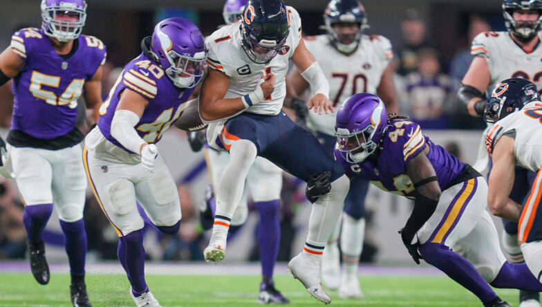 NFL: Chicago Bears at Minnesota Vikings