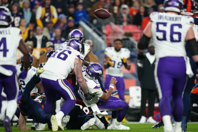 NFL: Minnesota Vikings at Denver Broncos