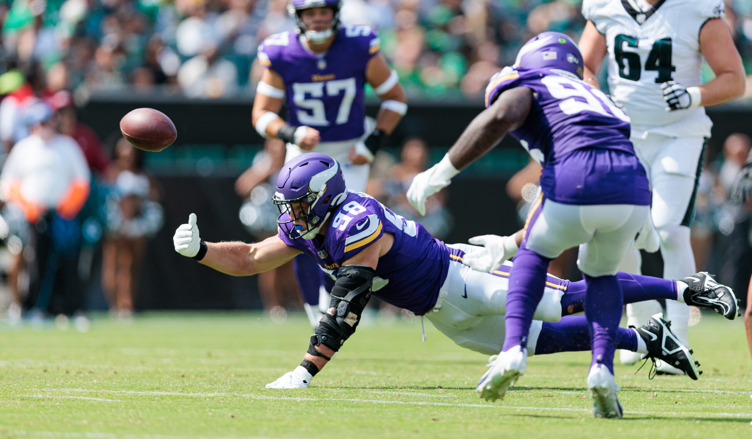 Minnesota Vikings Activate Two Practice Squad Players for Week 3