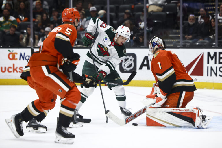 Marco Rossi : Minnesota Wild at Anaheim Ducks