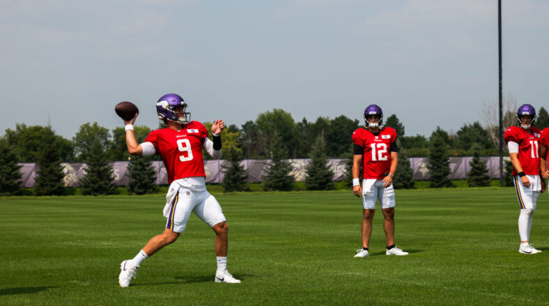 Minnesota Vikings - JJ McCarthy, Max Brosmer